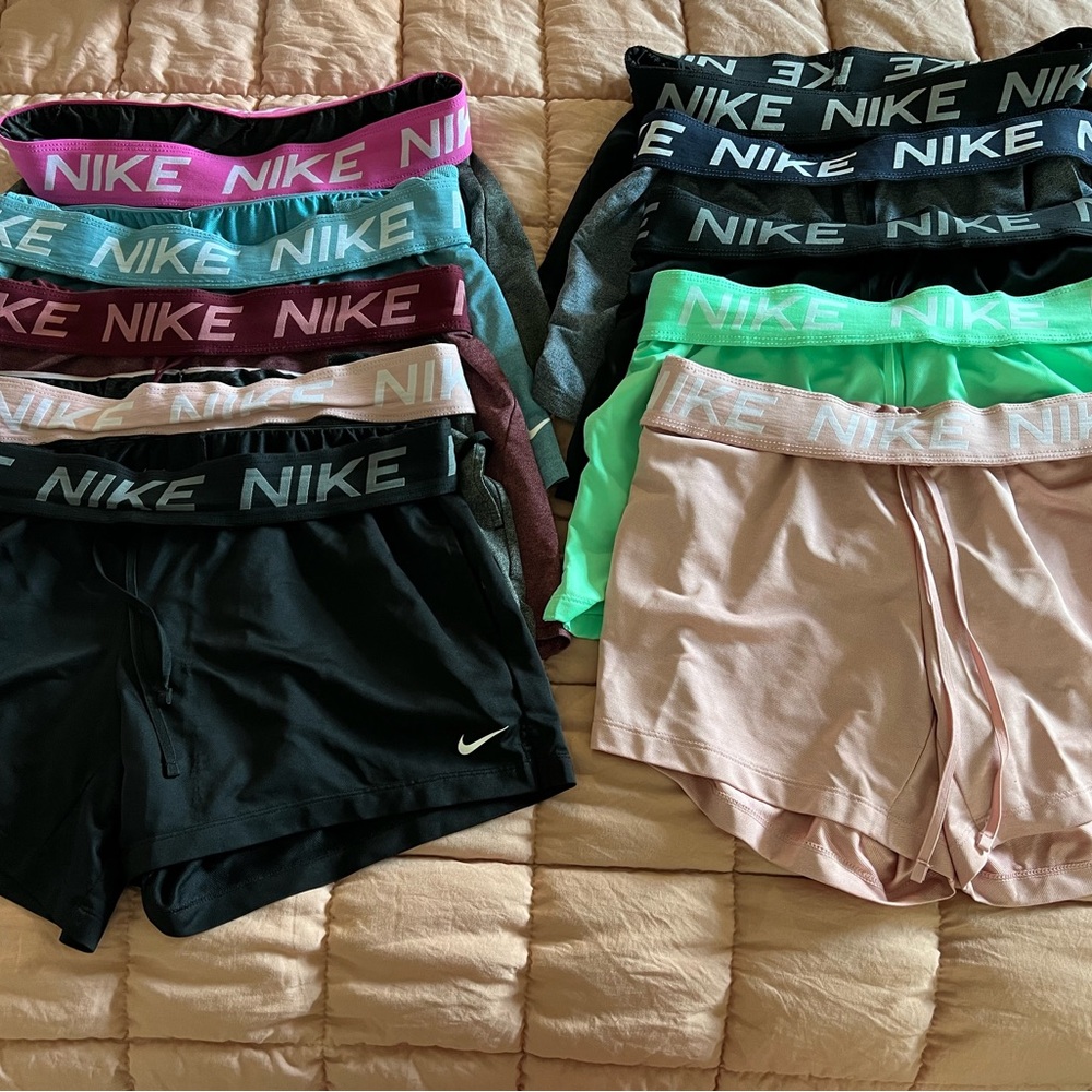 Nike Women's (10 PAIRS) Athletic Shorts Set